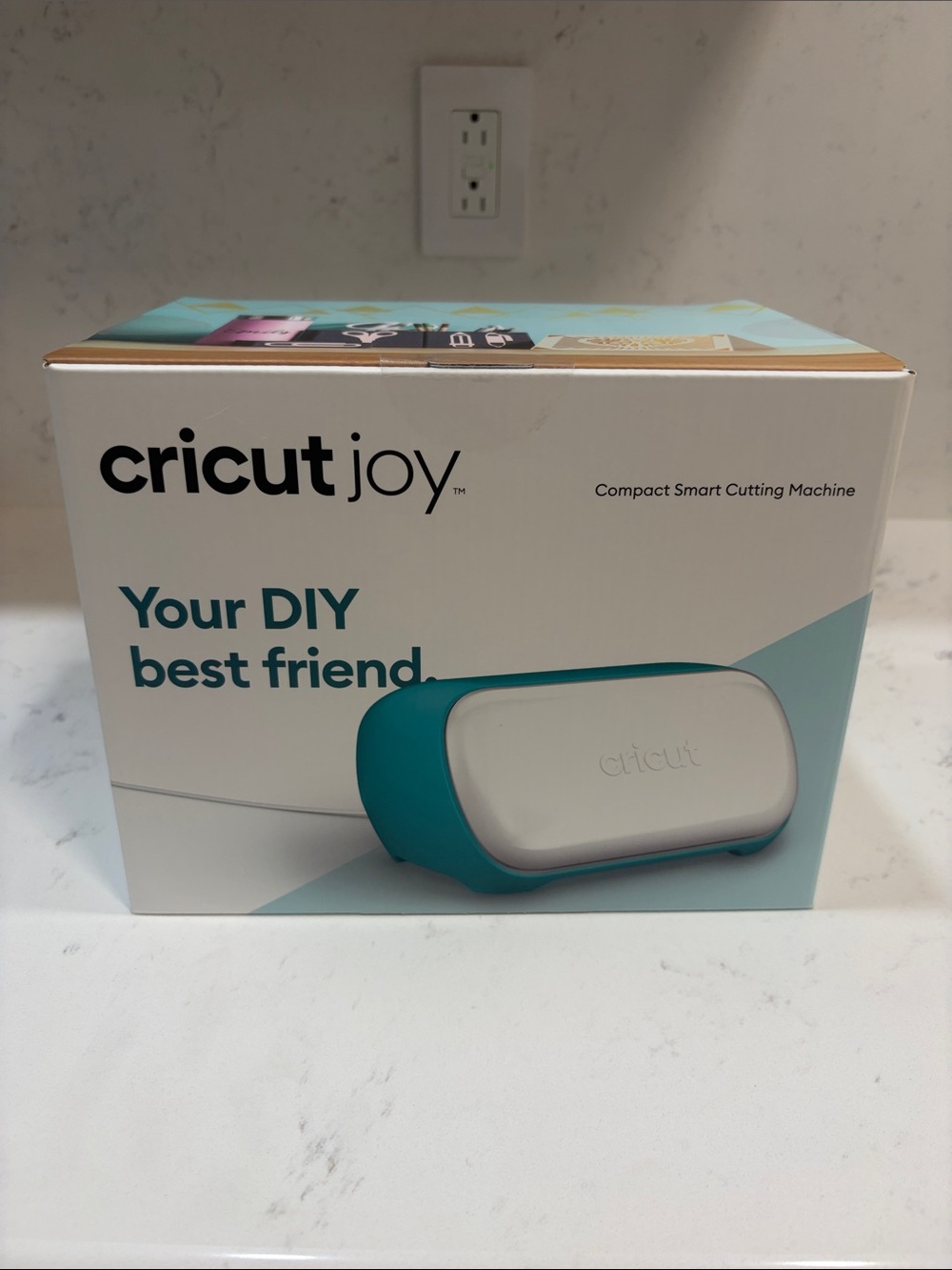 Cricut Joy Small Cutting Machine - New